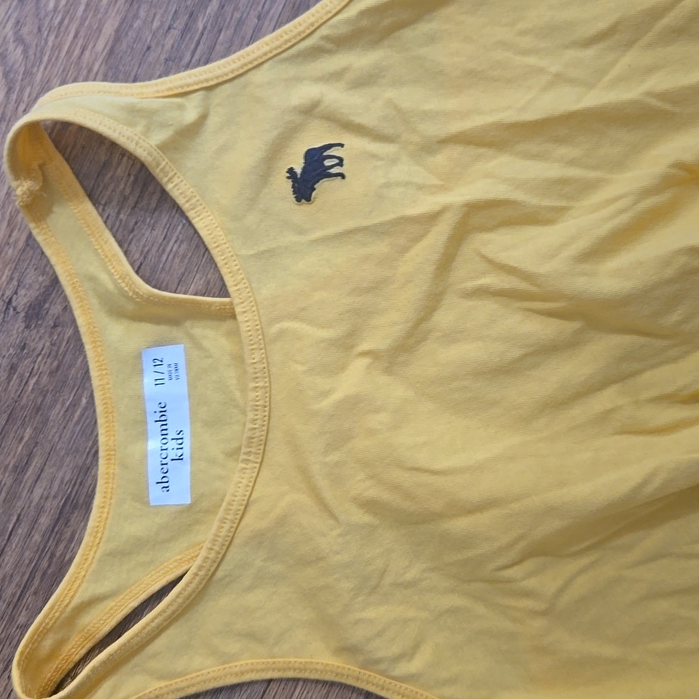 Abercrombie and Fitch Tank Top - Picture 2 of 5